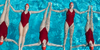 What synchronised swimming can teach you about managing change